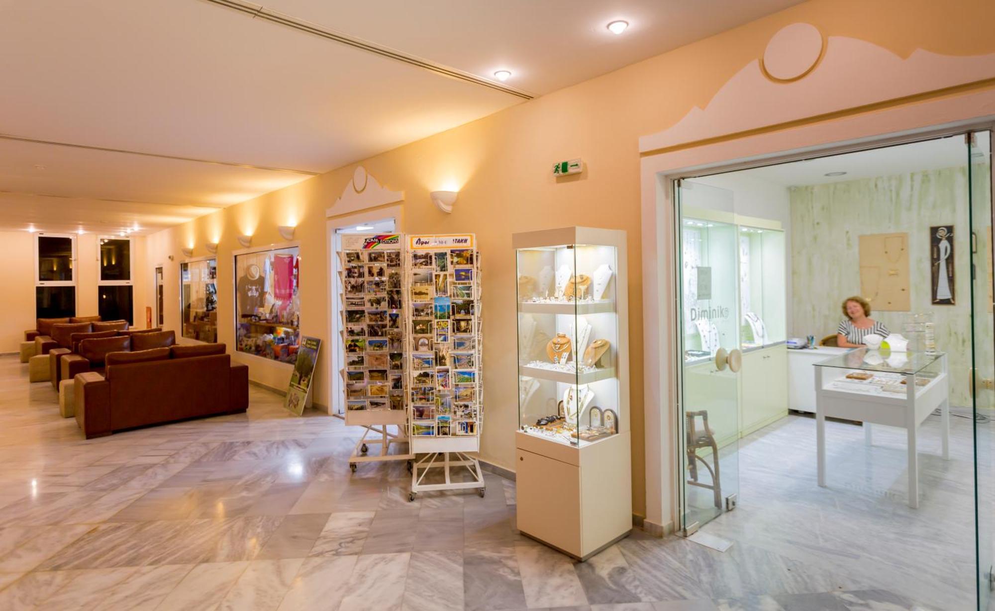 Dessole Dolphin Bay Hotel Amoudara  Bagian luar foto